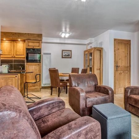 Villa Vallet- Newly Renovated 2 Bedroom Nestled Just Off The Main Street Chamonix Dış mekan fotoğraf