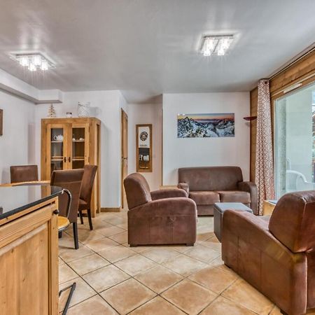 Villa Vallet- Newly Renovated 2 Bedroom Nestled Just Off The Main Street Chamonix Dış mekan fotoğraf